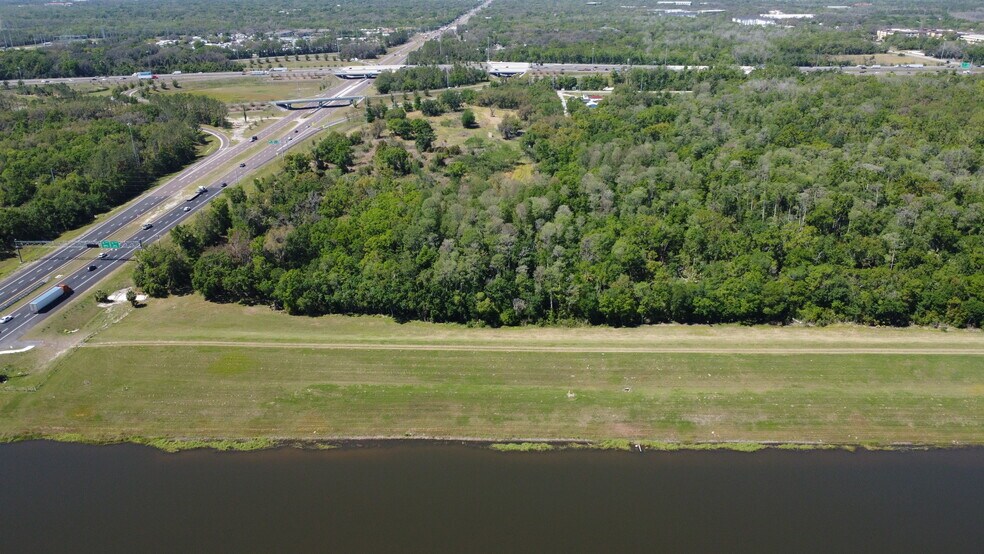 9031 122nd Ave, Tampa, FL à louer - Aérien – Image 2 sur 5