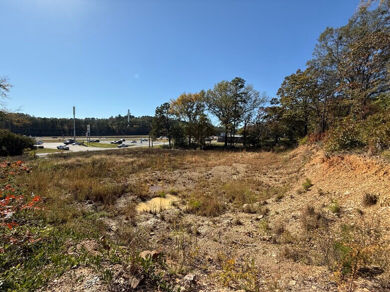 5922 Crystal Hill Rd, North Little Rock, AR à vendre - Photo de l’immeuble – Image 1 sur 9