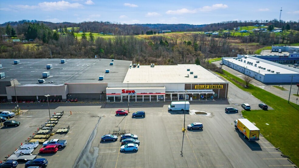 2772 Maysville Pike, Zanesville, OH à louer - Photo de l’immeuble – Image 3 sur 8
