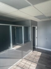 453 N Kirkman Rd, Orlando, FL à louer Photo intérieure– Image 1 sur 4