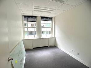 11 Hanover Sq, New York, NY à louer Photo intérieure– Image 2 sur 6