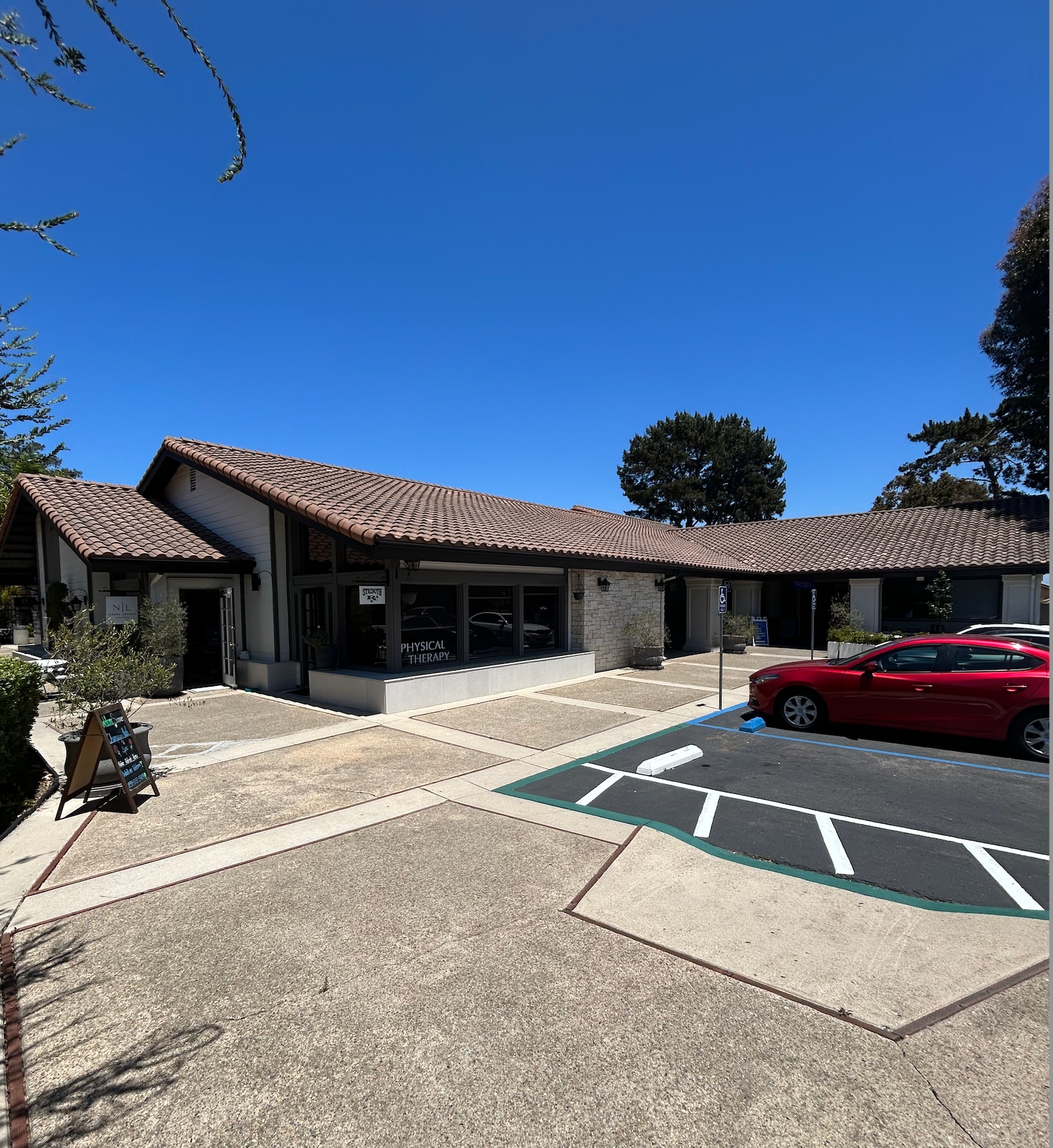 6435-6437 Caminito Blythefield, La Jolla, CA à louer Photo intérieure– Image 1 sur 5