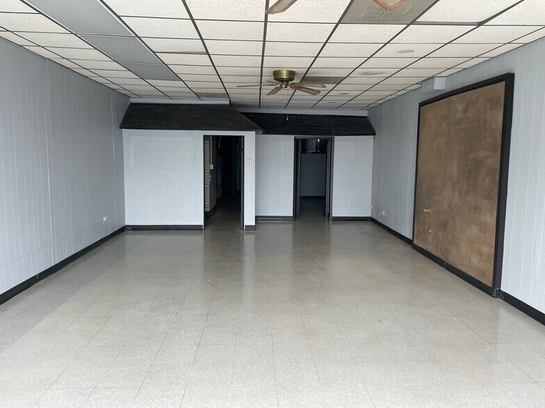 3552-3562 Dempster St, Skokie, IL à louer - Photo de l’immeuble – Image 2 sur 3