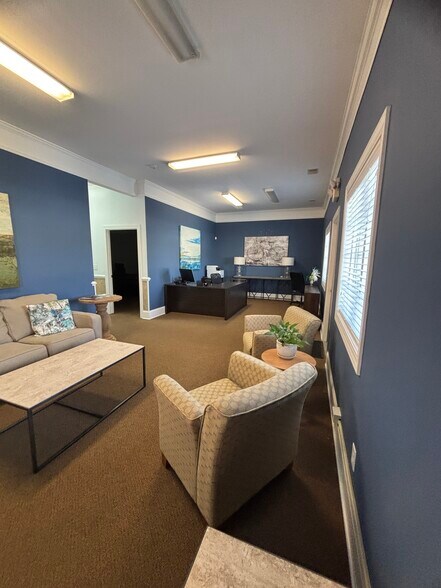 109 Vista Oaks Dr, Lexington, SC à vendre - Photo principale – Image 1 sur 11