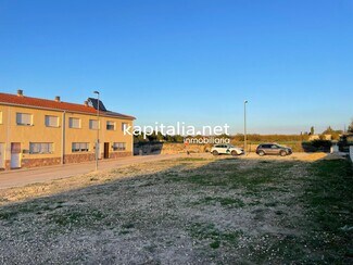 Plus de détails pour Terrain à vendre