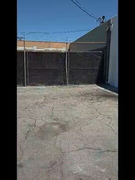 5428-5436 Cleon Avenue Portfolio portefeuille de 2 biens à vendre sur LoopNet.fr - Vidéo sur l’annonce professionnelle – Image 2 sur 17
