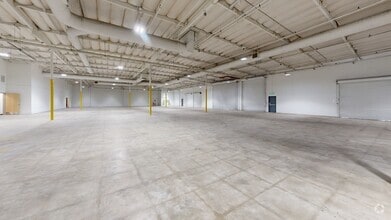 1495-1497 Zephyr Ave, Hayward, CA à louer Numérisation 3D Matterport– Image 1 sur 15