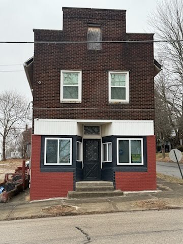 338 Robinson Rd, Campbell, OH à vendre Photo de l’immeuble– Image 1 sur 10