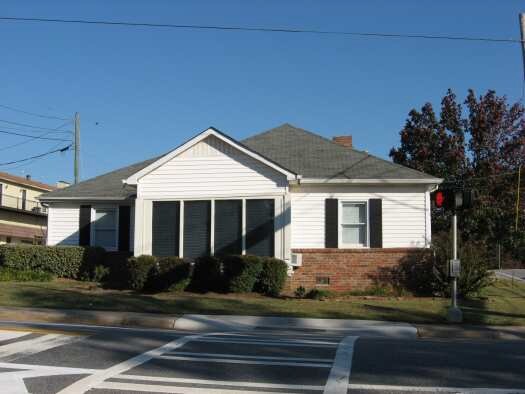 122 Norcross St, Roswell, GA à vendre - Photo de l’immeuble – Image 2 sur 9