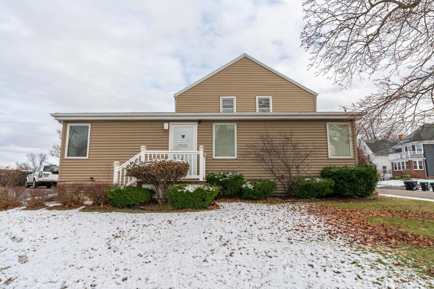 491 Delaware St, Tonawanda, NY à vendre - Photo de l’immeuble – Image 3 sur 17