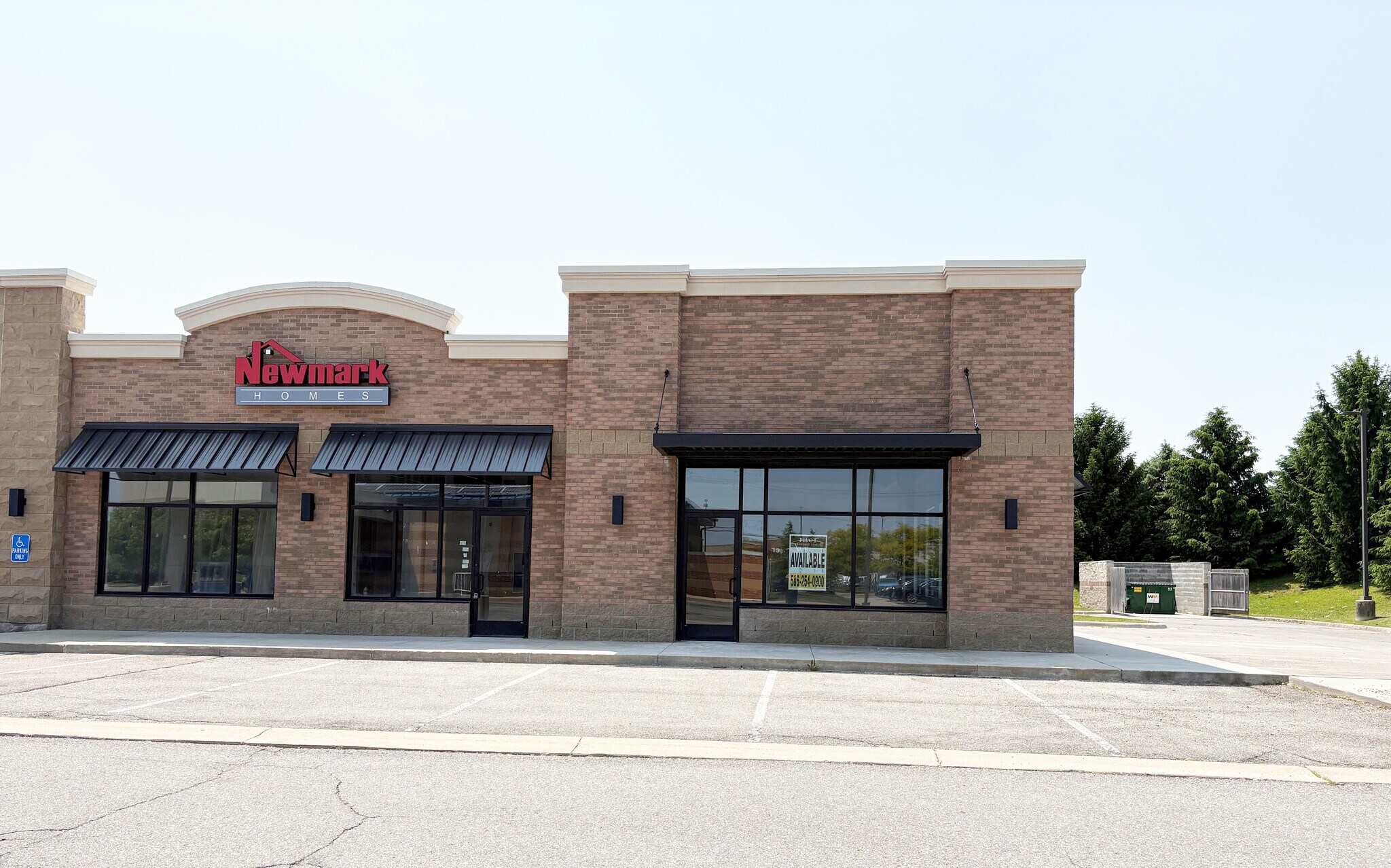 21740-21760 21 Mile Rd, Macomb Township, MI à louer Photo de l’immeuble– Image 1 sur 3
