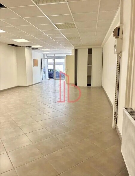 Bureau dans Bordeaux à vendre - Photo intérieure – Image 2 sur 4