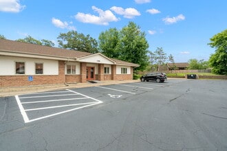 3366-3368 NW Bunker Lake Blvd, Andover, MN à louer Photo de l’immeuble– Image 1 sur 4