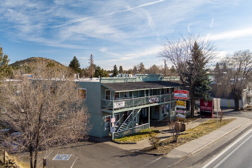 1824 NE Division St, Bend, OR à vendre - Photo principale – Image 1 sur 13