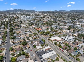 1035 E Grand Ave, Escondido, CA - Vue aérienne  vue de carte - Image1