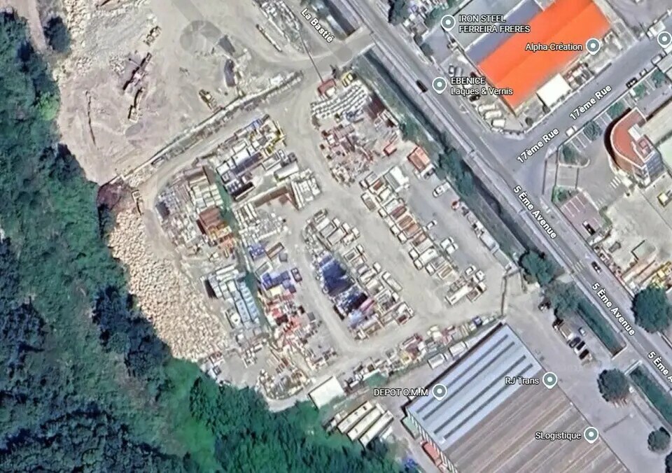 Terrain dans Le Broc à louer Photo de l’immeuble– Image 1 sur 2