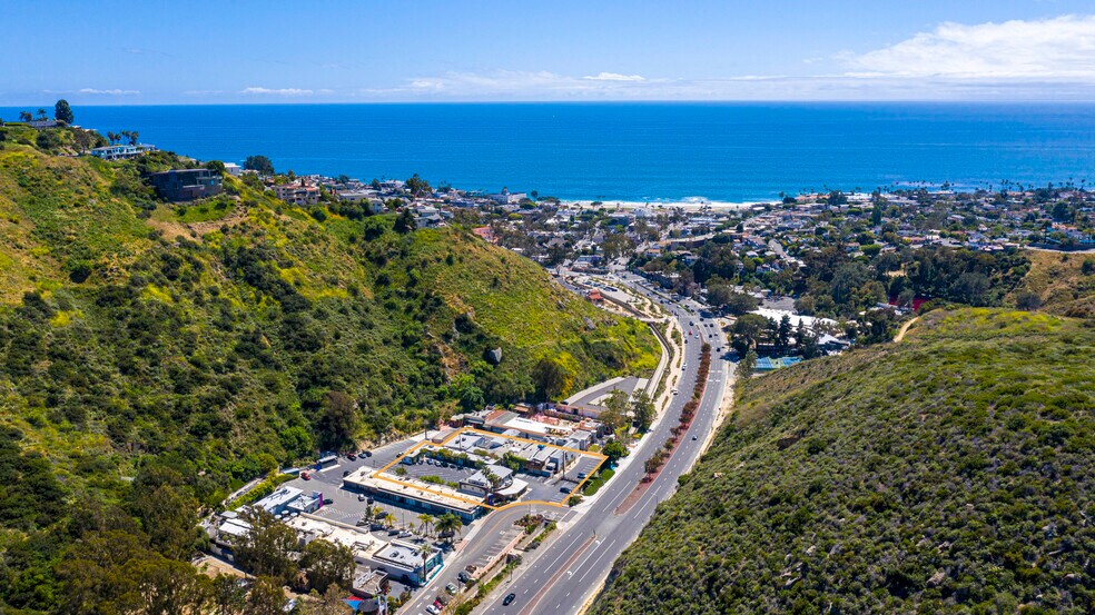775-793 Laguna Canyon Rd, Laguna Beach, CA à vendre - Photo de l’immeuble – Image 1 sur 10