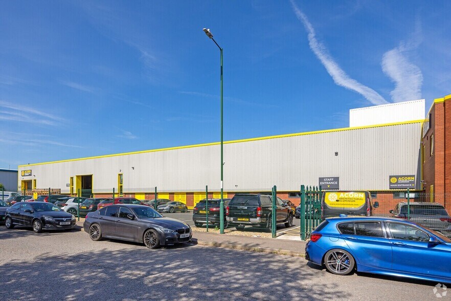 9 Glaisdale Pky, Nottingham à louer - Photo de l’immeuble – Image 3 sur 12