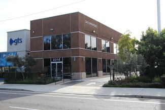 Plus de détails pour 2314 Newport Blvd, Costa Mesa, CA - Bureau/Médical à louer