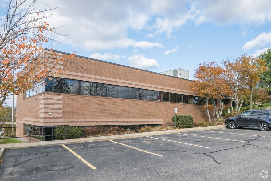 360 Kingstown Rd, Narragansett, RI à vendre - Photo de l’immeuble – Image 3 sur 4