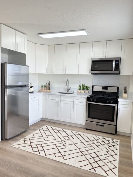 2848 Date St, Honolulu, HI à vendre - Photo de l’immeuble – Image 2 sur 13