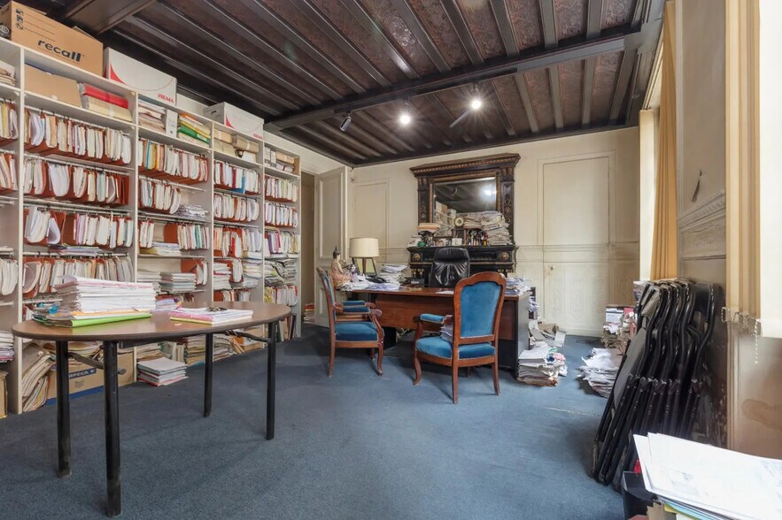 Bureau dans Paris à vendre - Photo de l’immeuble – Image 3 sur 7