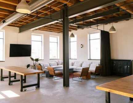 2125 Hennepin Ave E, Minneapolis, MN à vendre - Photo intérieure – Image 2 sur 5