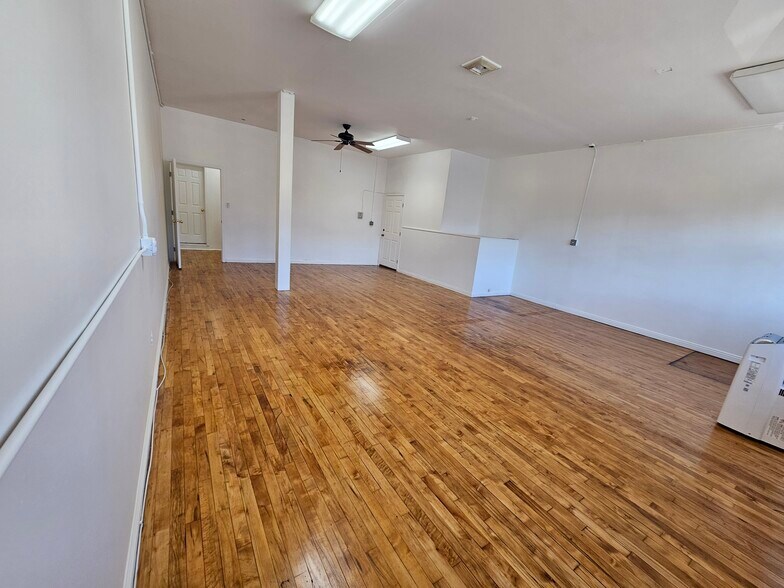 6623 San Fernando Rd, Glendale, CA à louer - Photo intérieure – Image 3 sur 14