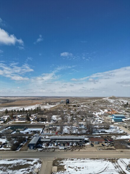 804 Elk St, Alexander, ND à vendre - Photo de l’immeuble – Image 3 sur 23