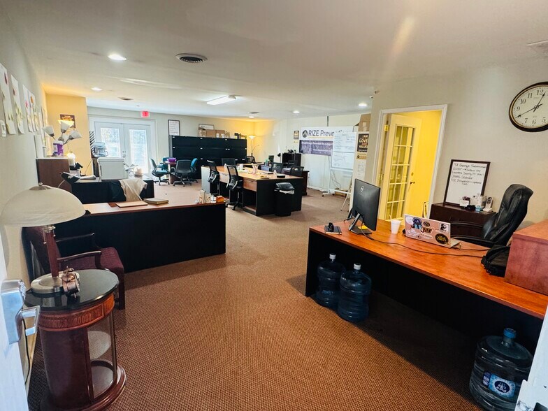 3104 Grandview Dr, Simpsonville, SC à louer - Photo de l’immeuble – Image 3 sur 7