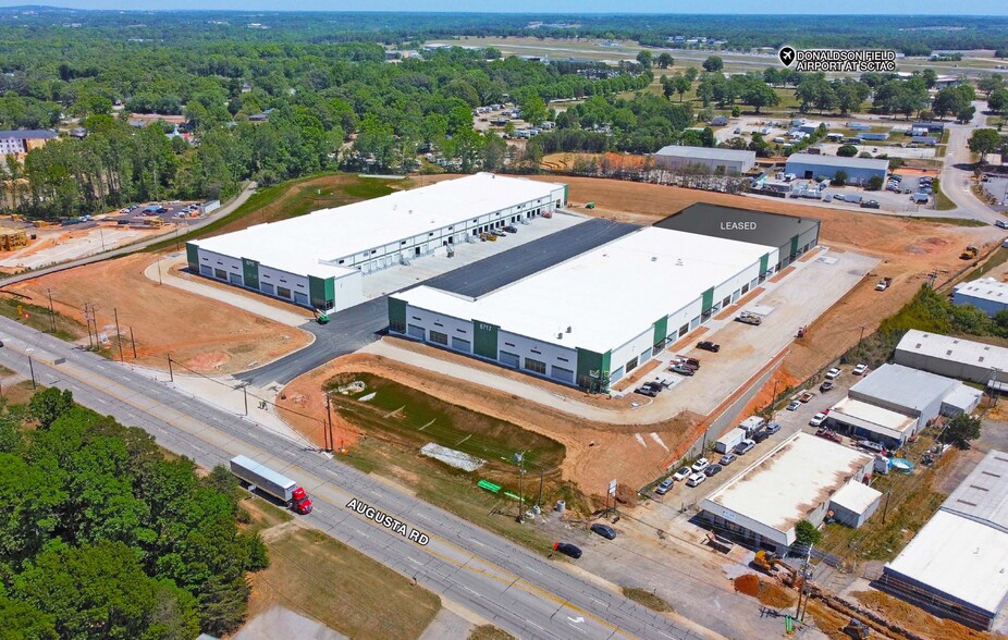 6715 Augusta Rd, Greenville, SC à louer - Photo de l’immeuble – Image 3 sur 11
