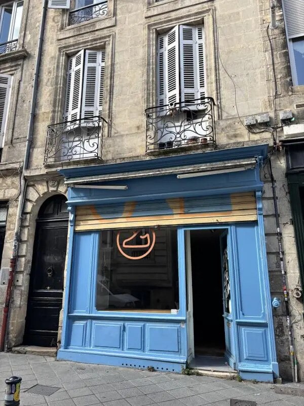 Local commercial dans Bordeaux à louer Photo de l’immeuble– Image 1 sur 9