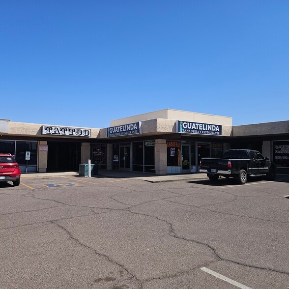 340 W University Dr, Mesa, AZ à vendre - Photo de l’immeuble – Image 3 sur 7