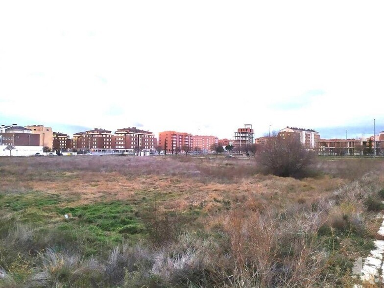 Terrain dans Ávila, Ávila à vendre - Photo de l’immeuble – Image 2 sur 5