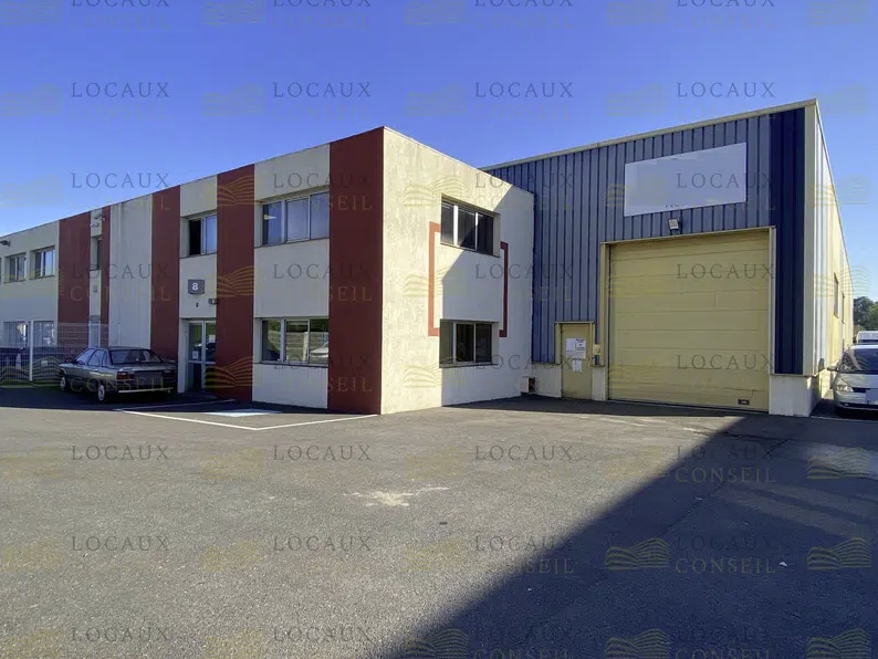 Local d’activités dans Bezons à louer Photo principale– Image 1 sur 5