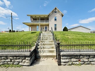 Plus de détails pour 403 George St, Aurora, IN - Bureau à vendre