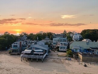 Plus de détails pour 193A Commercial St, Provincetown, MA - Local commercial à vendre