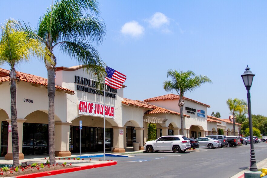 31894-31896 Plaza Dr, San Juan Capistrano, CA à louer - Photo de l’immeuble – Image 2 sur 7