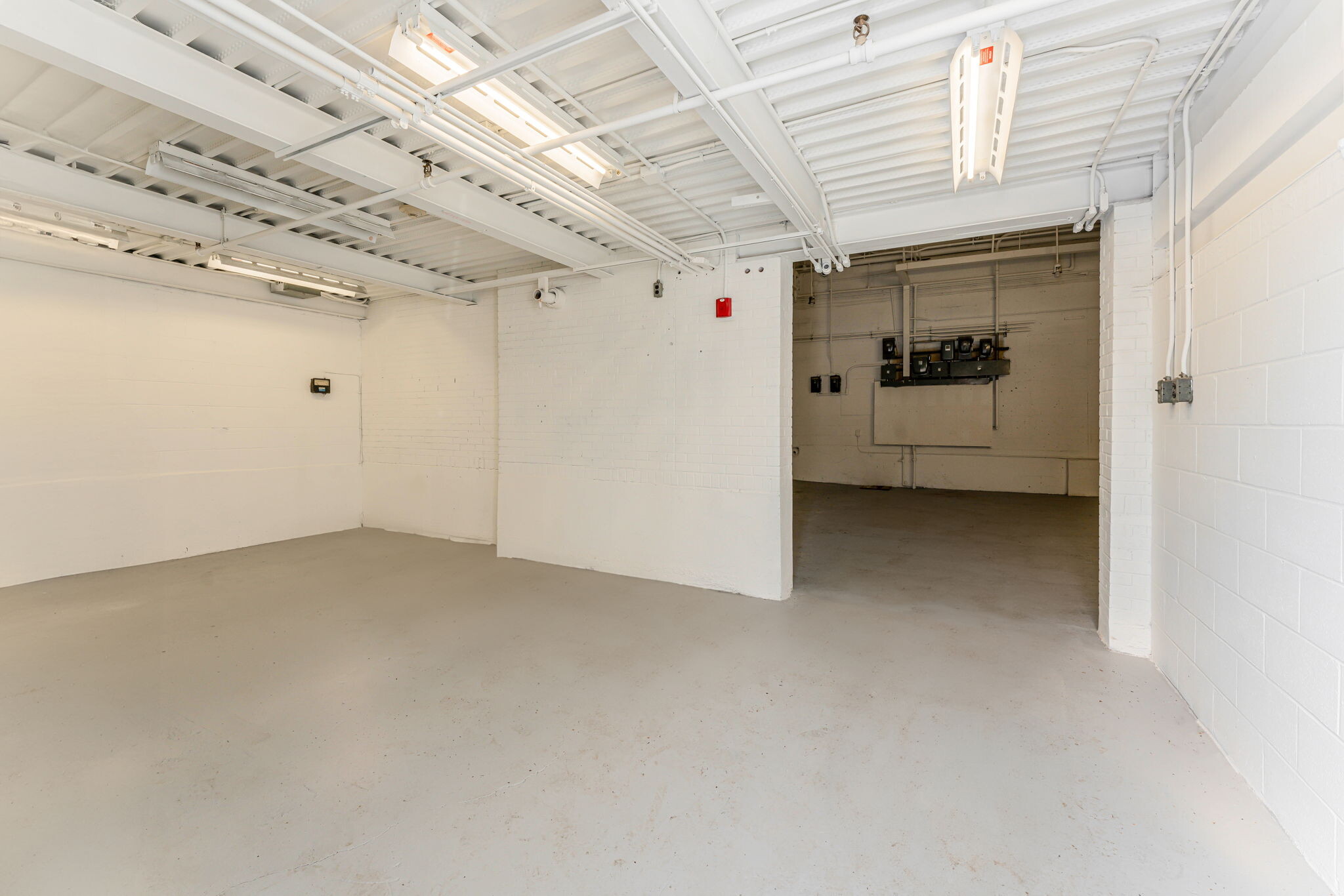 2707 Av Dollard, Montréal, QC à louer Photo de l’immeuble– Image 1 sur 8