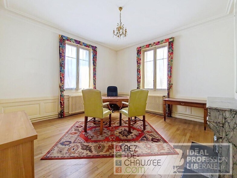 Bureau dans Lyon à vendre - Photo de l’immeuble – Image 3 sur 6