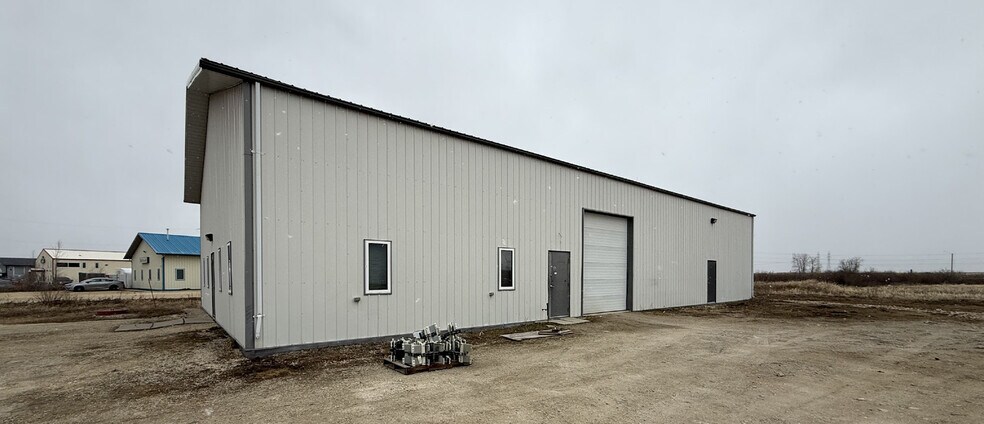 280 Transport Rd, Sunnyside, MB à louer - Photo de l’immeuble – Image 3 sur 10