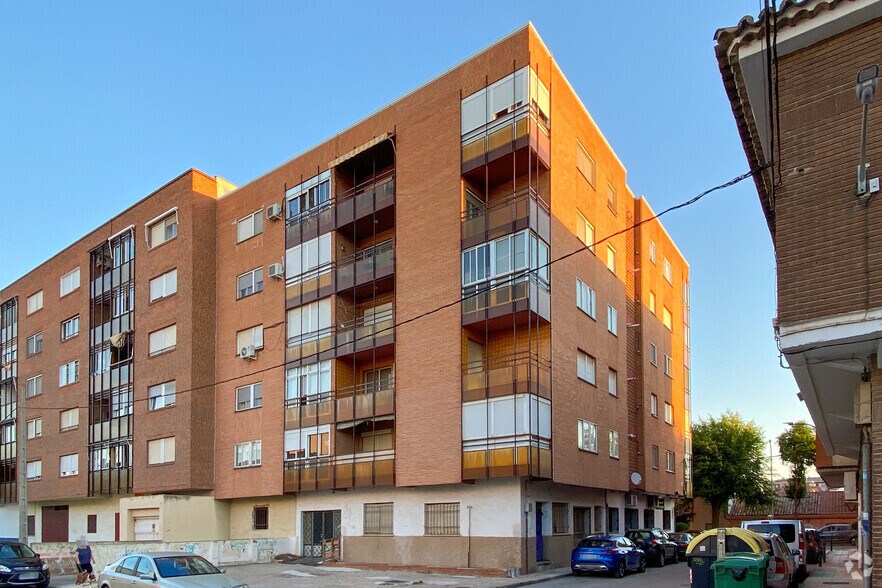 Avenida Miguel de Cervantes, 83, Tarancón, Cuenca à louer - Photo de l’immeuble – Image 2 sur 2