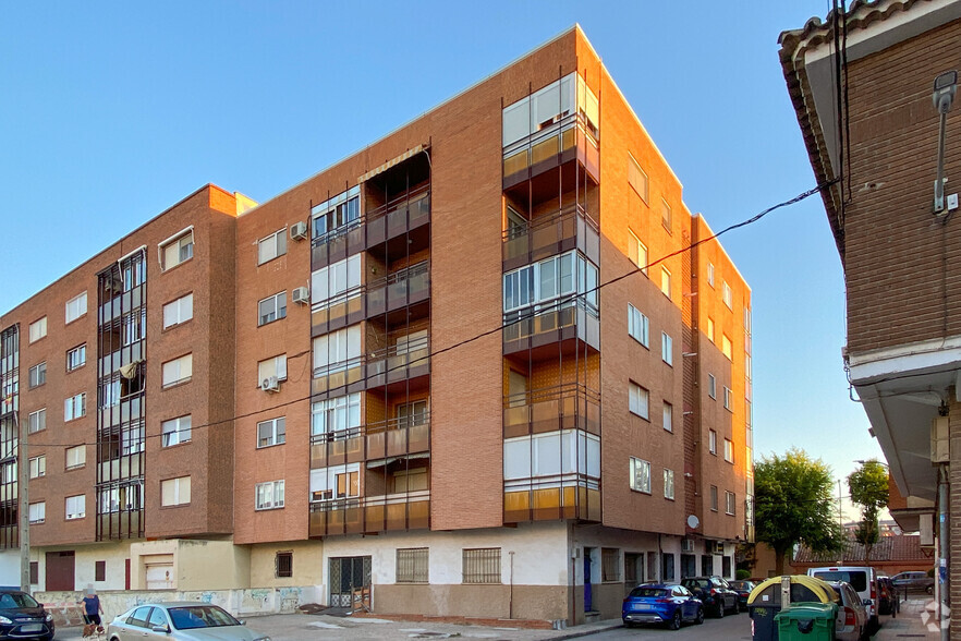 Avenida Miguel de Cervantes, 83, Tarancón, Cuenca à louer - Photo de l’immeuble – Image 2 sur 2