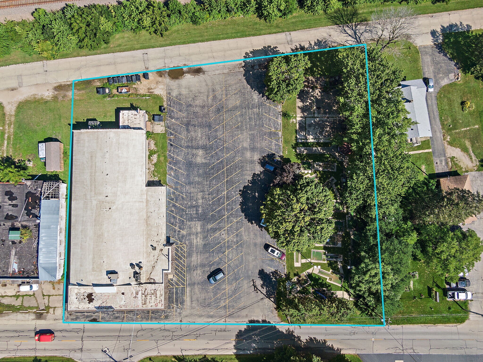 927 E Railroad St, Sandwich, IL à vendre Photo principale– Image 1 sur 48