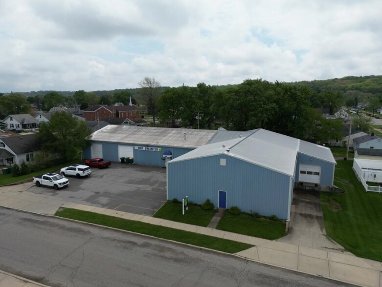 2017 W 6th St, Mishawaka, IN à louer - Photo de l’immeuble – Image 3 sur 14