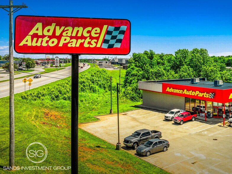 1265 Old Ekron Rd, Brandenburg, KY à vendre - Photo principale – Image 1 sur 5