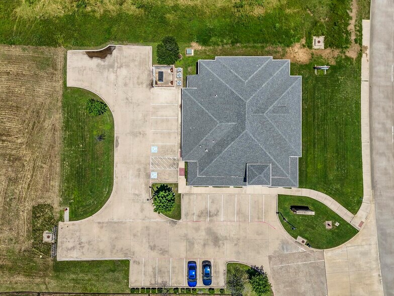 5535 Lake Ridge Pky, Grand Prairie, TX à vendre - Photo de l’immeuble – Image 3 sur 24