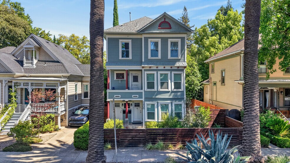 2409 I St, Sacramento, CA à vendre - Photo de l’immeuble – Image 3 sur 28