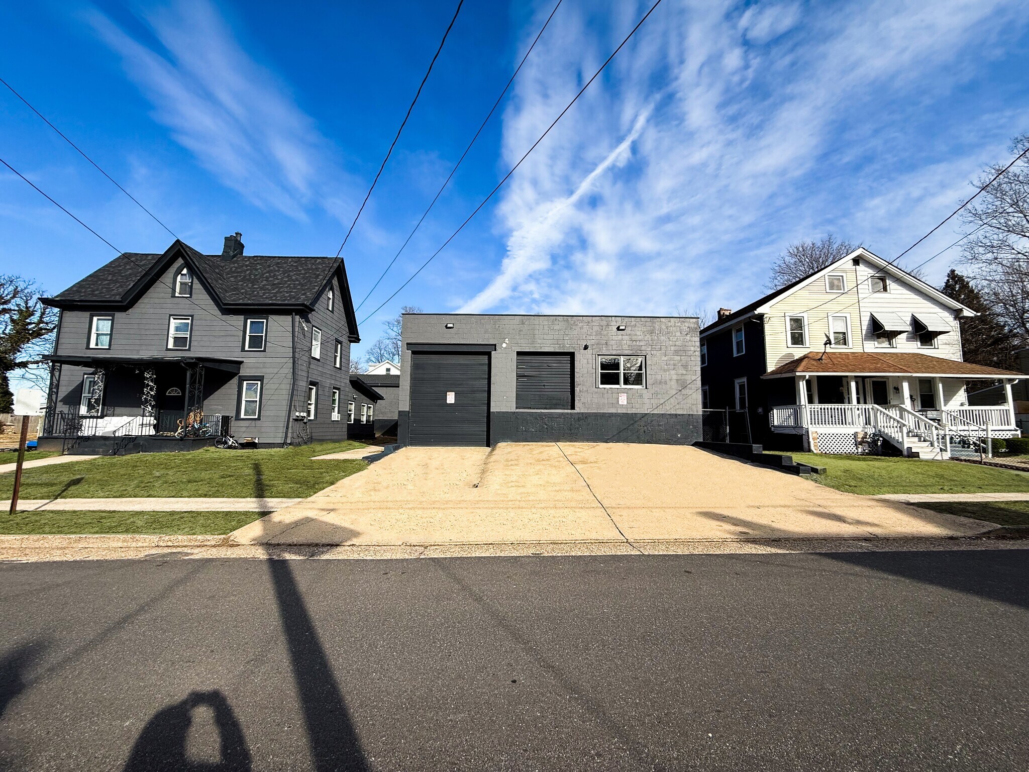 200 Cooper St portefeuille de 2 biens à vendre sur LoopNet.fr Photo principale– Image 1 sur 13