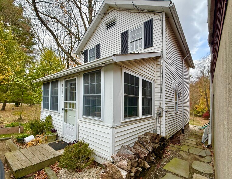 2856 Long Ridge Rd, Stamford, CT à vendre - Photo de l’immeuble – Image 2 sur 7